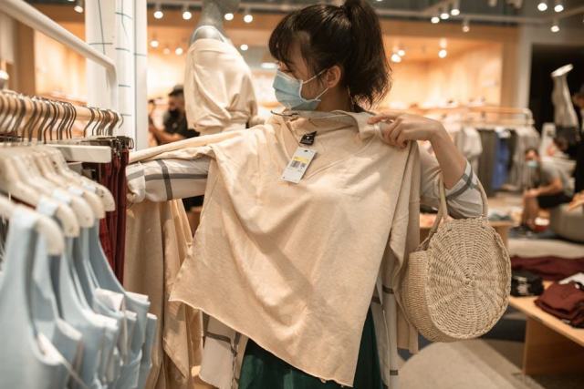 Vêtements sur mesure pas chers sur internet : notre guide