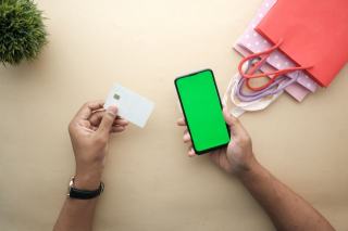 Améliorer son pouvoir d'achat grâce à la carte Emrys