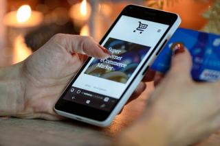 Codes promo et cashback : économiser sur tous ses achats en ligne